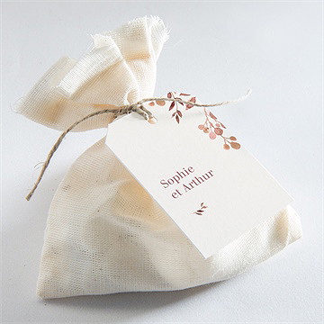 Etiquette mariage poésie cuivrée - Mise en situation