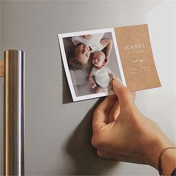 Faire-part naissance faire-part enveloppe magnet - Mise en situation