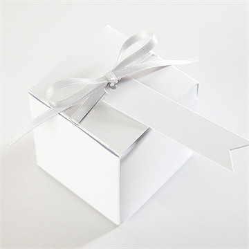 Boîte de dragées mariage vierge cube 4,5 cm - Dessus de la boîte