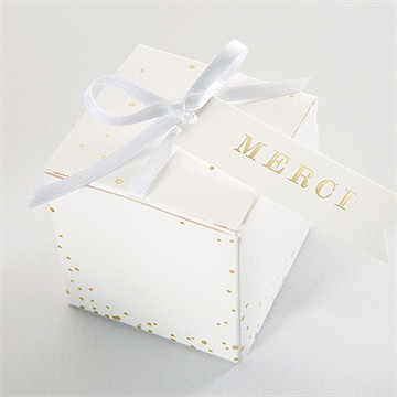 Boîte de dragées mariage vierge 4,5 cm x 4,5 cm - Dessus de la boîte