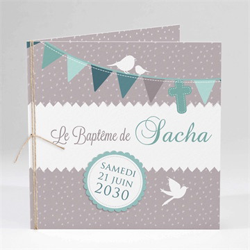 Faire-part de baptême colombe et banderoles plié