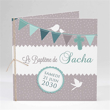 Faire-part de baptême colombe et banderoles plié