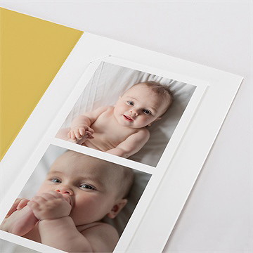Faire-part naissance en jaune toute photomaton - Détail du faire-part