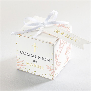 Boîte de dragées communion gravures végétales dorure