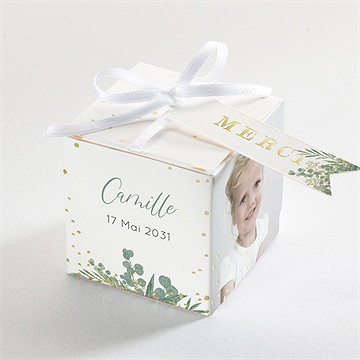 Boîte de dragées baptême grâce dorure