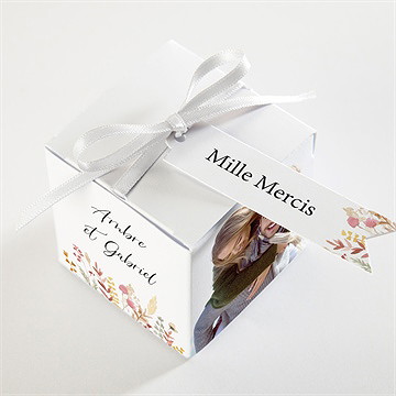 Boîte de dragées mariage incandescent cube - Dessus de la boîte