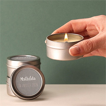 Bougie naissance touche vintage - argent - Bougie allumée