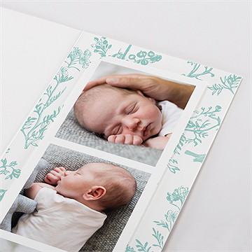 Faire-part de baptême gravure en rond photomaton - Détail du faire-part