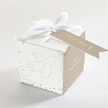 Boîte de dragées confirmation spontané