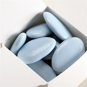 Dragées bleu ciel pour confirmation- chocolat