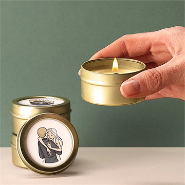 Bougie mariage mariés illustrés or - Bougie allumée
