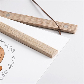 Affiche naissance petit couffin - Détail des supports en bois