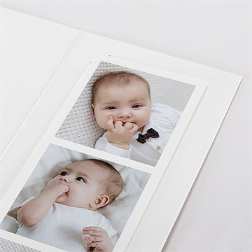 Faire-part de baptême alphabet original photomaton - Détail du faire-part