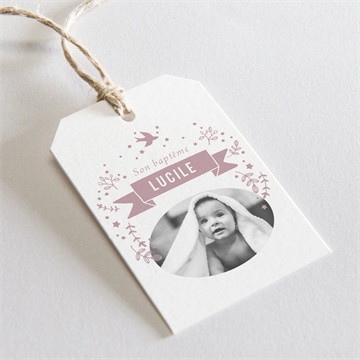 Etiquette baptême en beaux reliefs