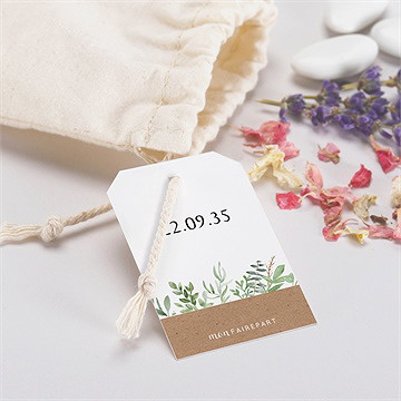 Pochon communion illustration végétale - Mise en situation