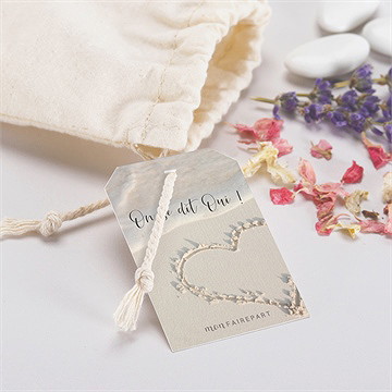 Pochon mariage  dans le sable - Mise en situation