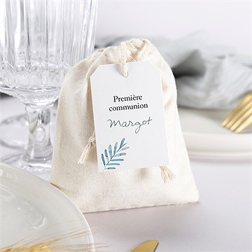 Pochon communion aquarelle sacrée - Mise en situation