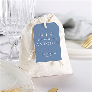 Pochon communion bleu myosotis - Mise en situation