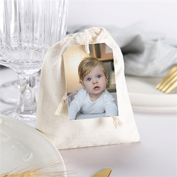 Pochon baptême photos miniatures - Mise en situation