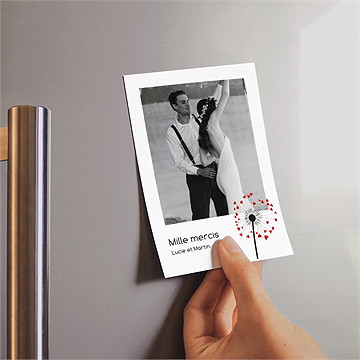 Remerciement mariage un oui en photo magnet - Mise en situation