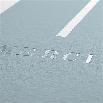 Remerciement décès simple elégance dorure - Détail de la dorure