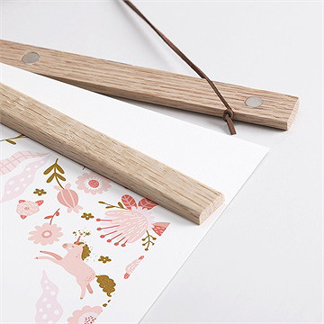 Affiche naissance licornes - Détail des supports en bois