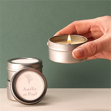 Bougie mariage tendre capsule argent - Bougie allumée