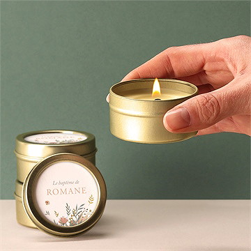 Bougie baptême tout en joie or - Bougie allumée