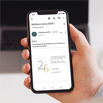 Carte de voeux virtuelle image entreprise année design - Mise en situation
