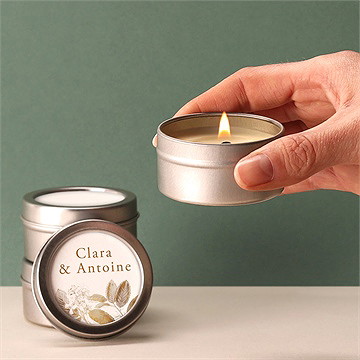 Bougie mariage délicatesse végétale argent - Bougie allumée