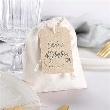 Pochon mariage  billet d'avion - Mise en situation