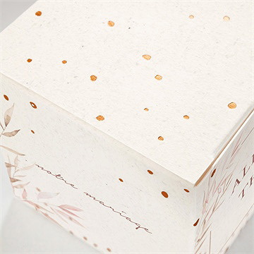 Boîte de dragées mariage poésie boheme dorure - Détail de la boîte