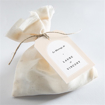 Etiquette mariage volupté - Mise en situation