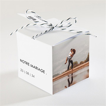 Boîte de dragées mariage tendance - Dos de la boîte