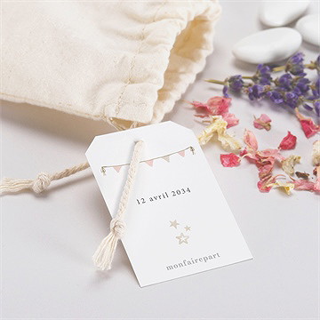 Pochon baptême la montgolfière - Mise en situation