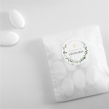 Sticker baptême l'eucalyptus - Mise en situation