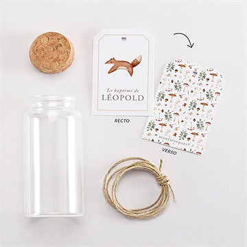 Mignonette baptême renard en forêt étiquette - Vue d'ensemble