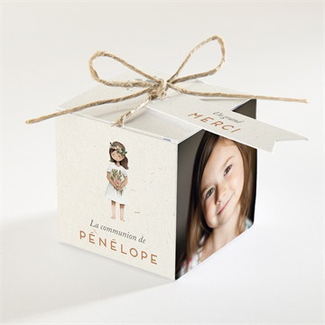 Boîte de dragées communion petite fille