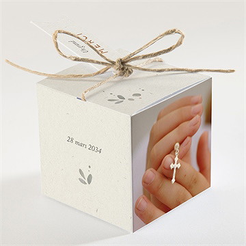 Boîte de dragées communion petite fille - Dos de la boîte