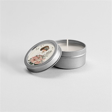 Bougie communion beauté au naturel argent - Mise en situation