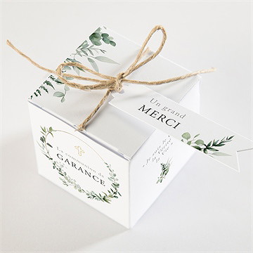 Boîte de dragées communion gravée au coeur - Dessus de la boîte