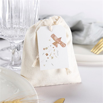 Pochon communion belle colombe - Mise en situation