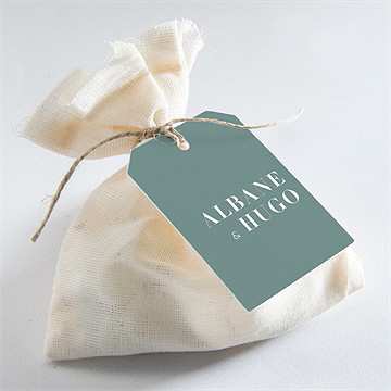 Etiquette mariage annonce minimaliste - Mise en situation