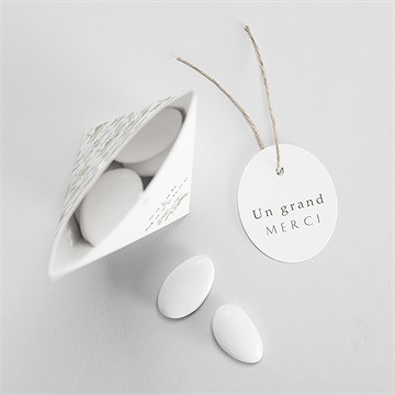 Boîte de dragées mariage fleuri étui - Intérieur de la boîte