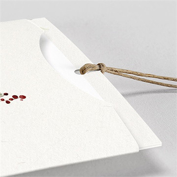 Faire-part mariage en rouge et blanc pochette duo - Détail du faire-part