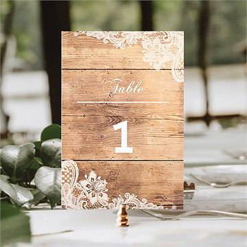 Numéro de table mariage boisé - Mise en situation