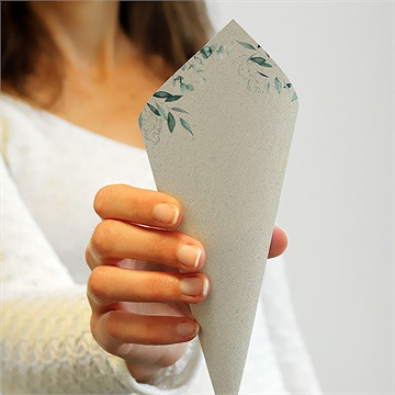 Cornet confettis mariage intimité - Dos du cornet