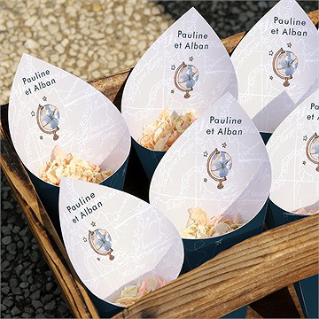 Cornet confettis mariage notre passeport - Mise en situation