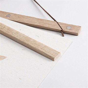 Affiche naissance bébé fille - Détail des supports en bois