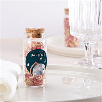 Mignonette baptême mon passeport bapteme sticker - Mise en situation